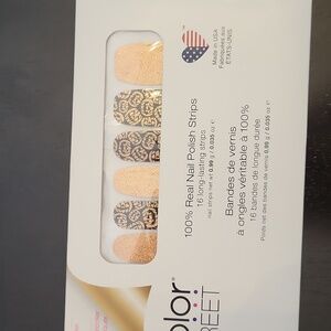 6/$30 - Color Street - Jack of All Trades